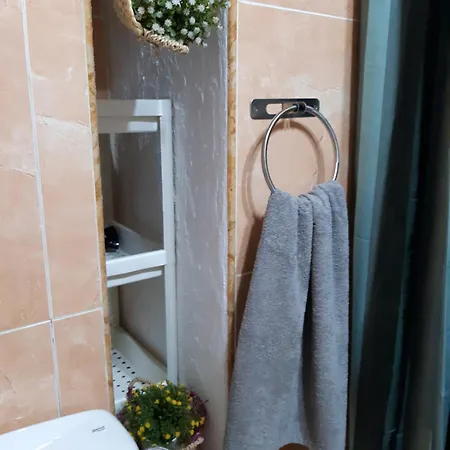 Apartament En Barrio San Basilio Kordoba